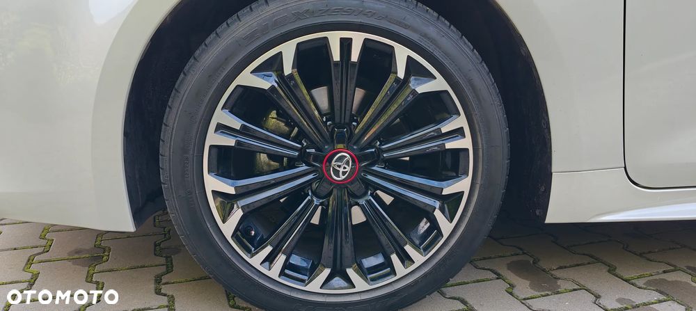 Toyota Corolla 1.8 Hybrid GR Sport - 6