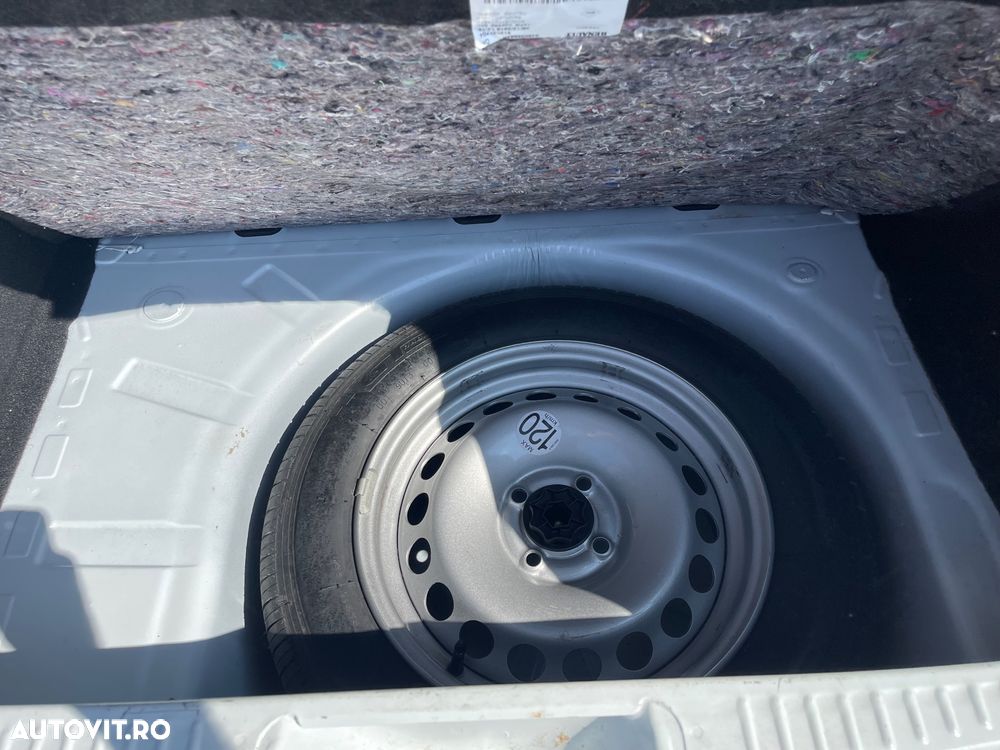 Dacia Sandero 0.9 TCe Ambiance - 11