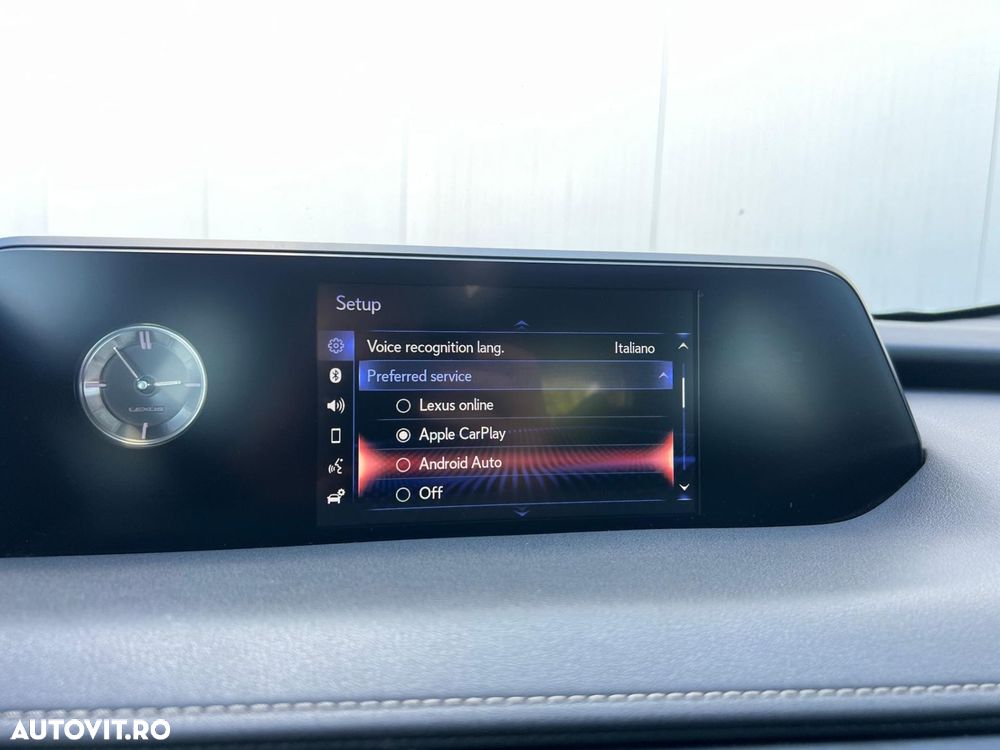 Lexus UX - 27