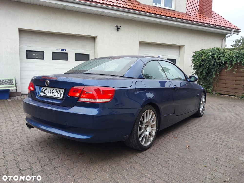 BMW Seria 3 330i - 5