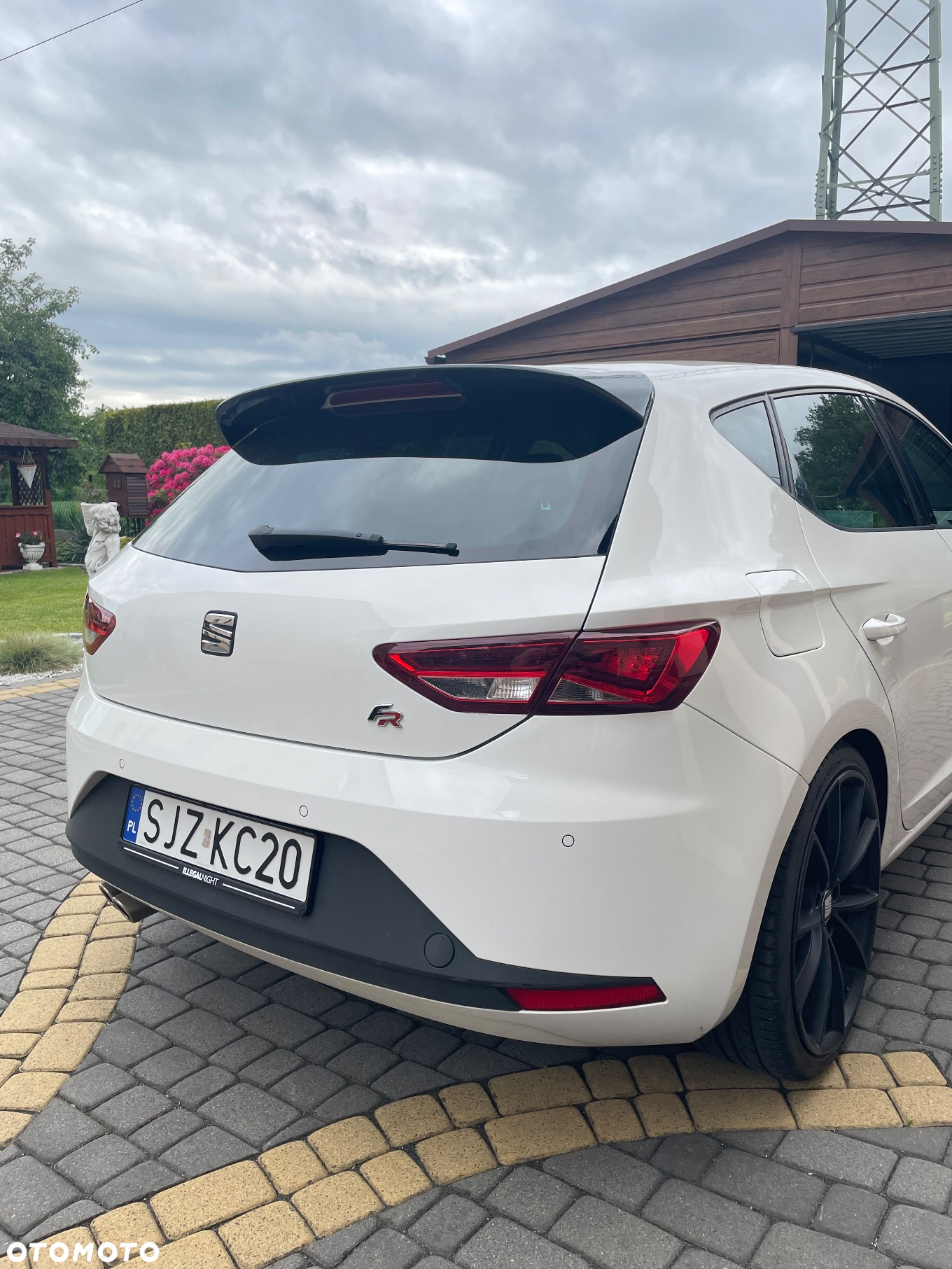 Seat Leon 2.0 TDI FR Black S&S - 11