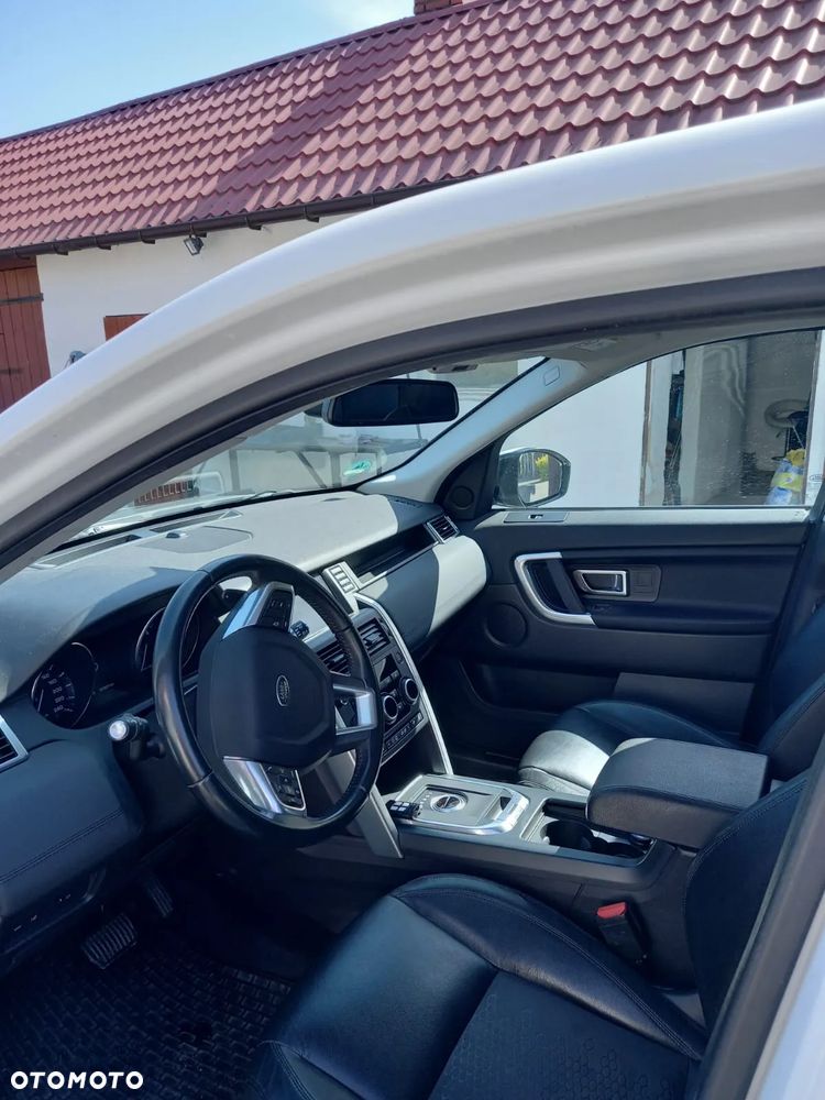 Land Rover Discovery Sport - 6
