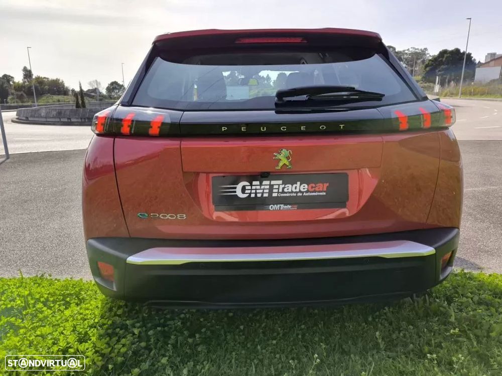 Peugeot e-2008 50 kWh Allure Pack - 10