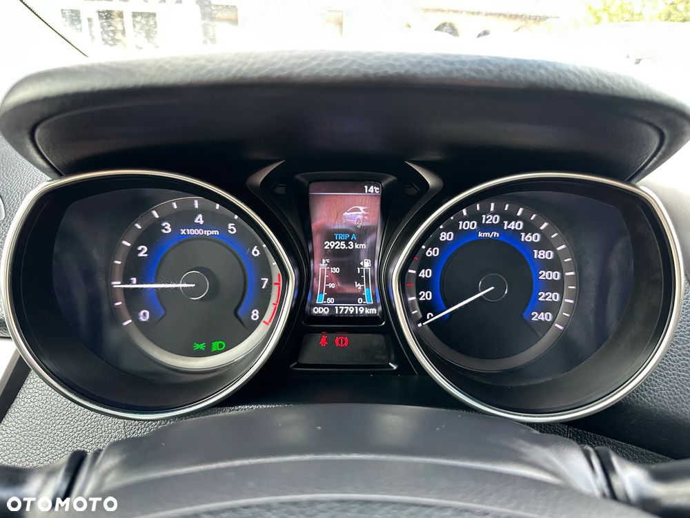 Hyundai i30 1.6 GDI Premium - 24