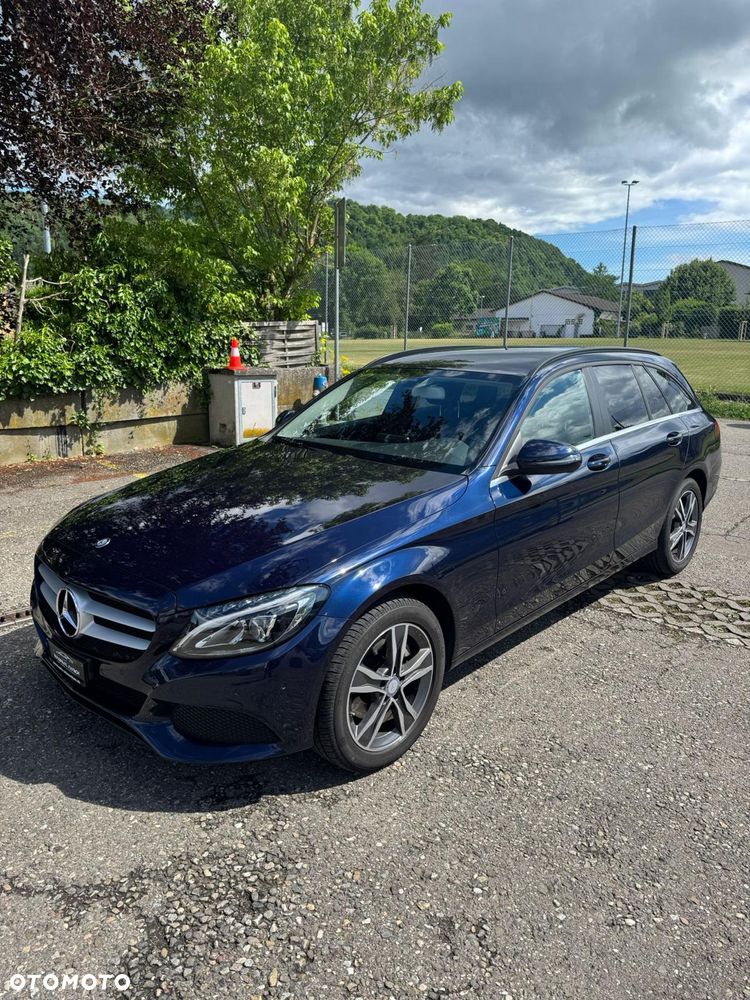 Mercedes-Benz Klasa C 220 d 4-Matic 7G-TRONIC - 37