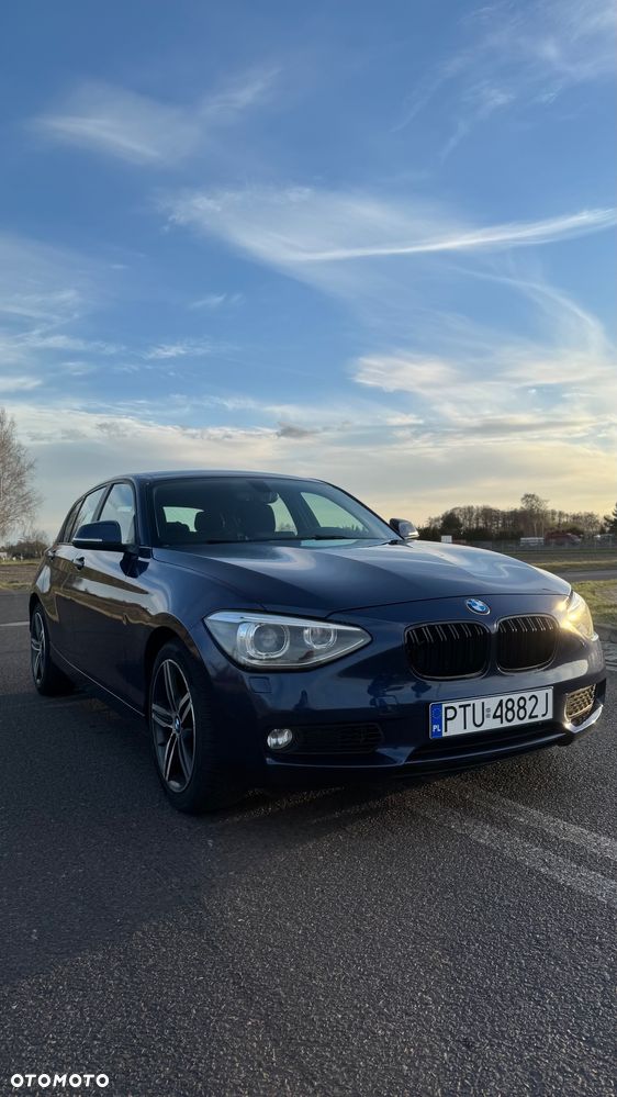 BMW Seria 1 118d Sport Line - 3