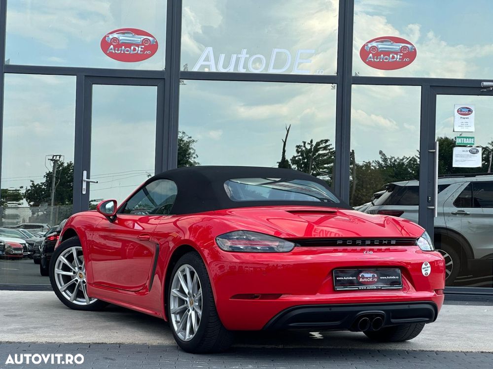 Porsche Boxster - 9