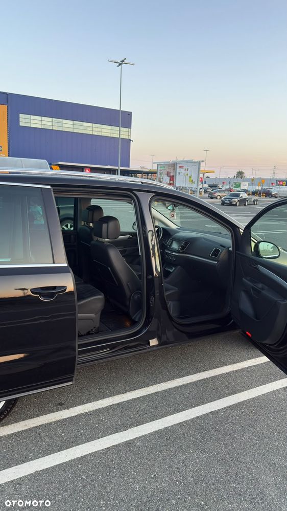 Volkswagen Sharan 2.0 TDI Highline - 16