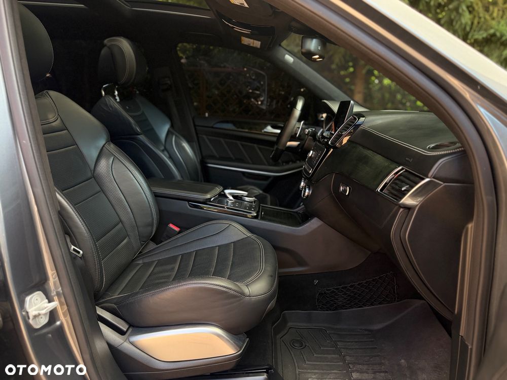 Mercedes-Benz GLS AMG 63 4Matic AMG Speedshift 7G-TRONIC - 16