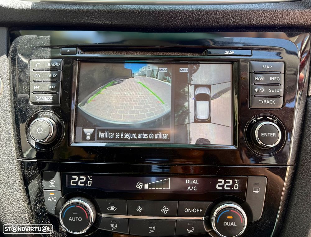 Nissan Qashqai 1.5 dCi N-Connecta - 14