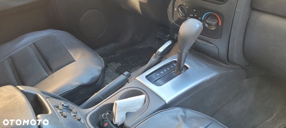 Jeep Cherokee 3.7 Automatik Limited - 9