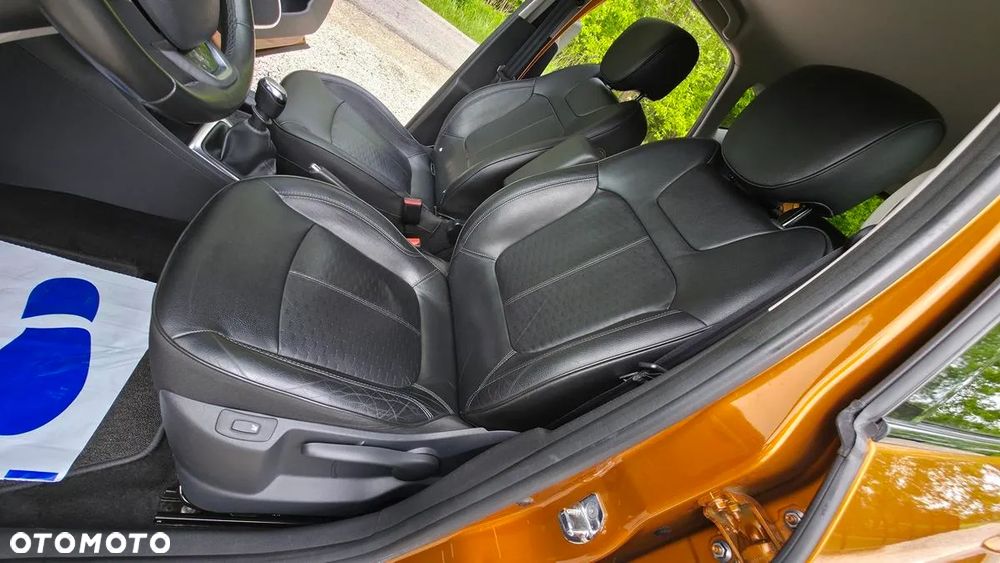 Renault Captur 1.2 Energy TCe S-Edition - 24