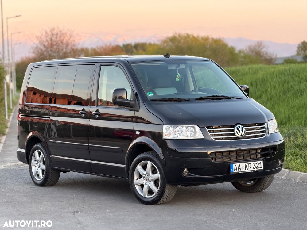 Volkswagen Multivan - 1