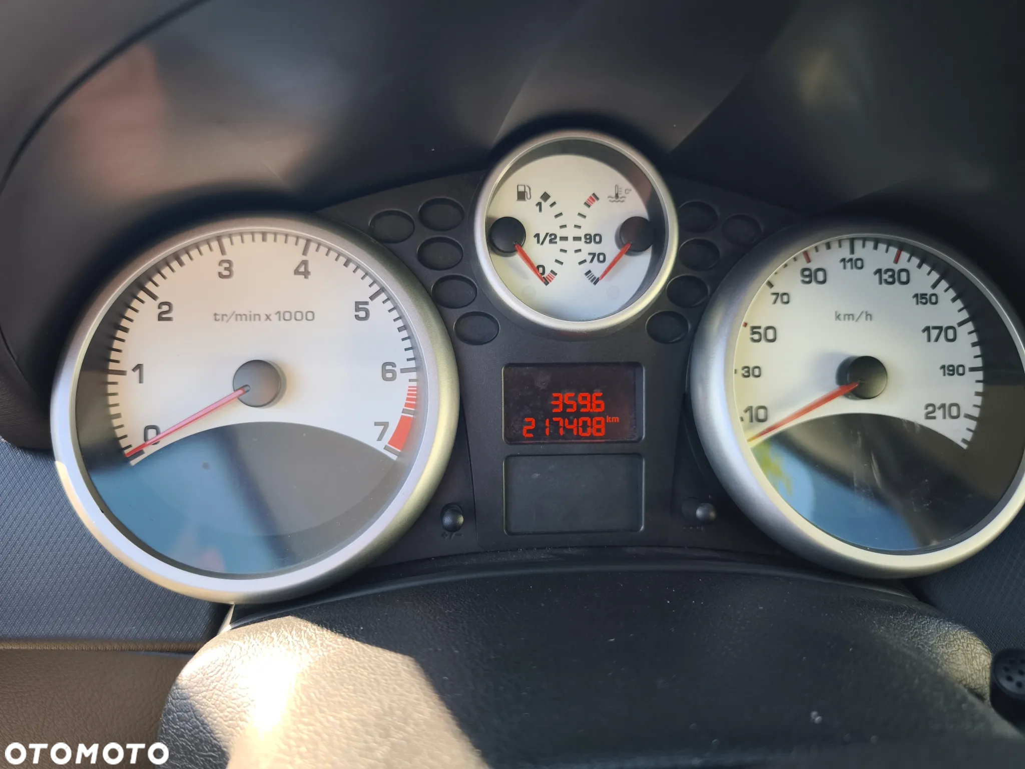 Peugeot 207 1.4 16V Trendy - 7