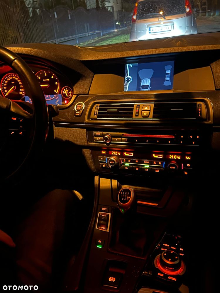 BMW Seria 5 520d - 15
