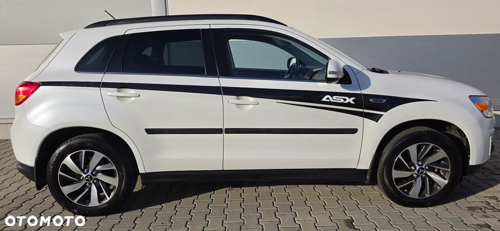Mitsubishi Asx 2015 photo 3