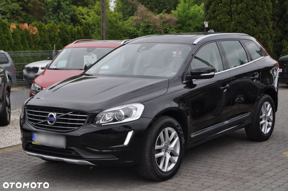 Volvo XC 60 D4 AWD Summum - 4