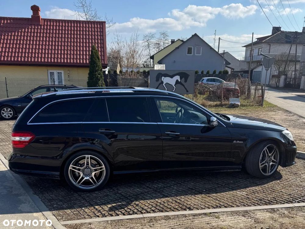 Mercedes-Benz Klasa E 63 AMG - 1