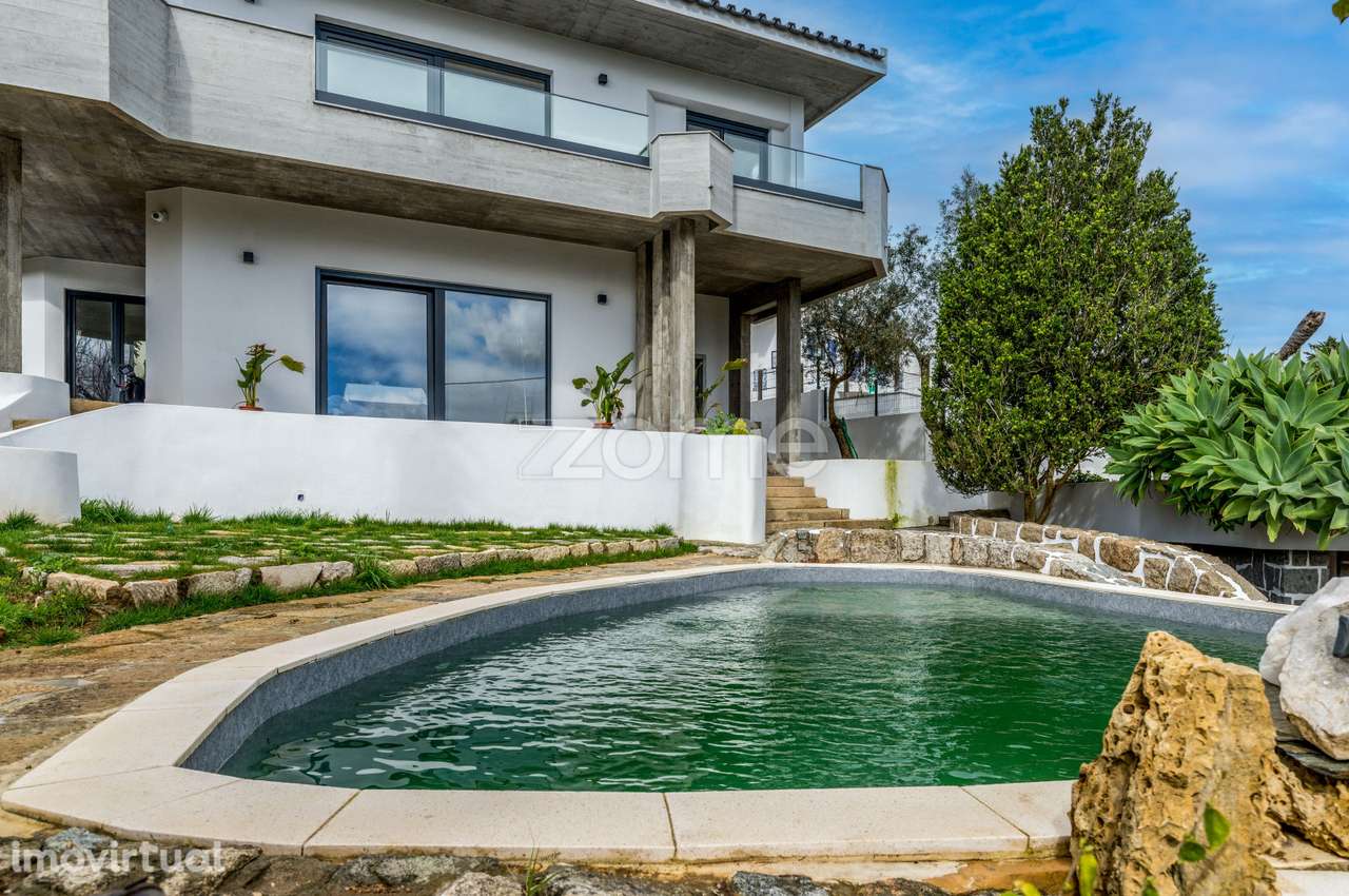 Moradia T4 com Piscina, Vista Serra e Total Privacidade – Sintra - Grande imagem: 2/44