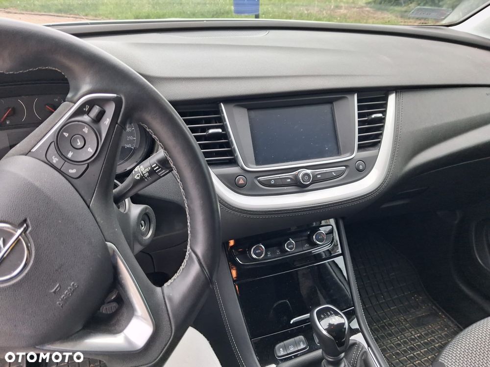 Opel Grandland X - 8