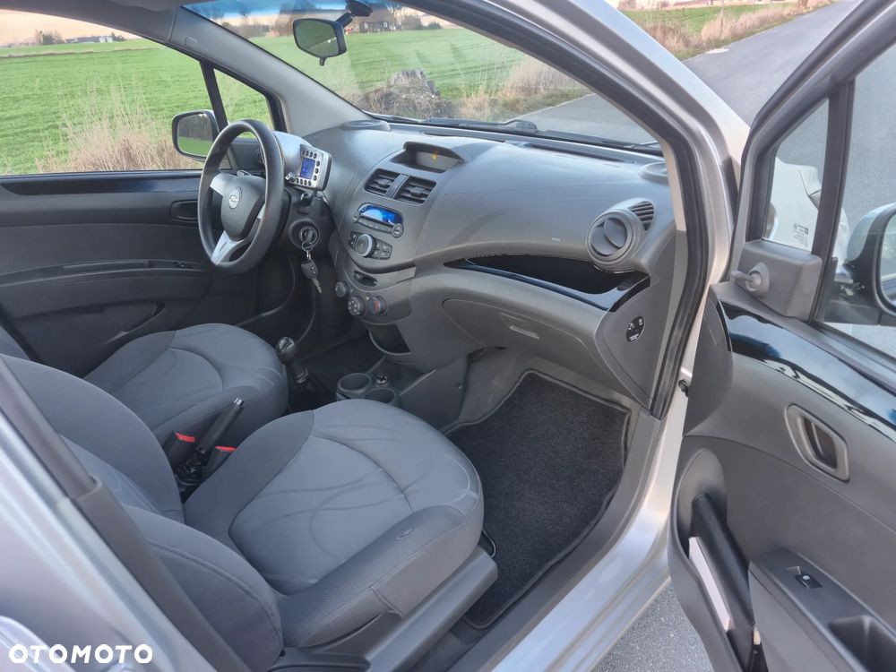 Chevrolet Spark 1.0 LS - 7