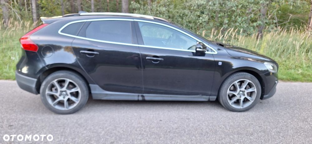 Volvo V40 Cross Country D3 Ocean Race - 2