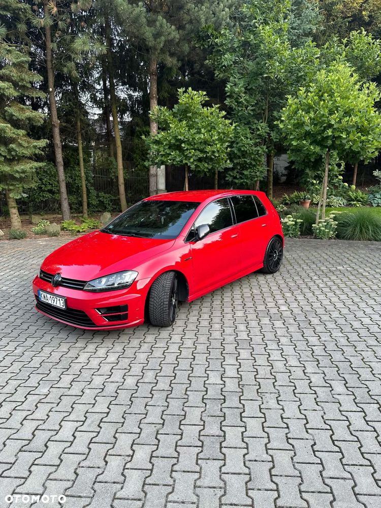 Volkswagen Golf - 2