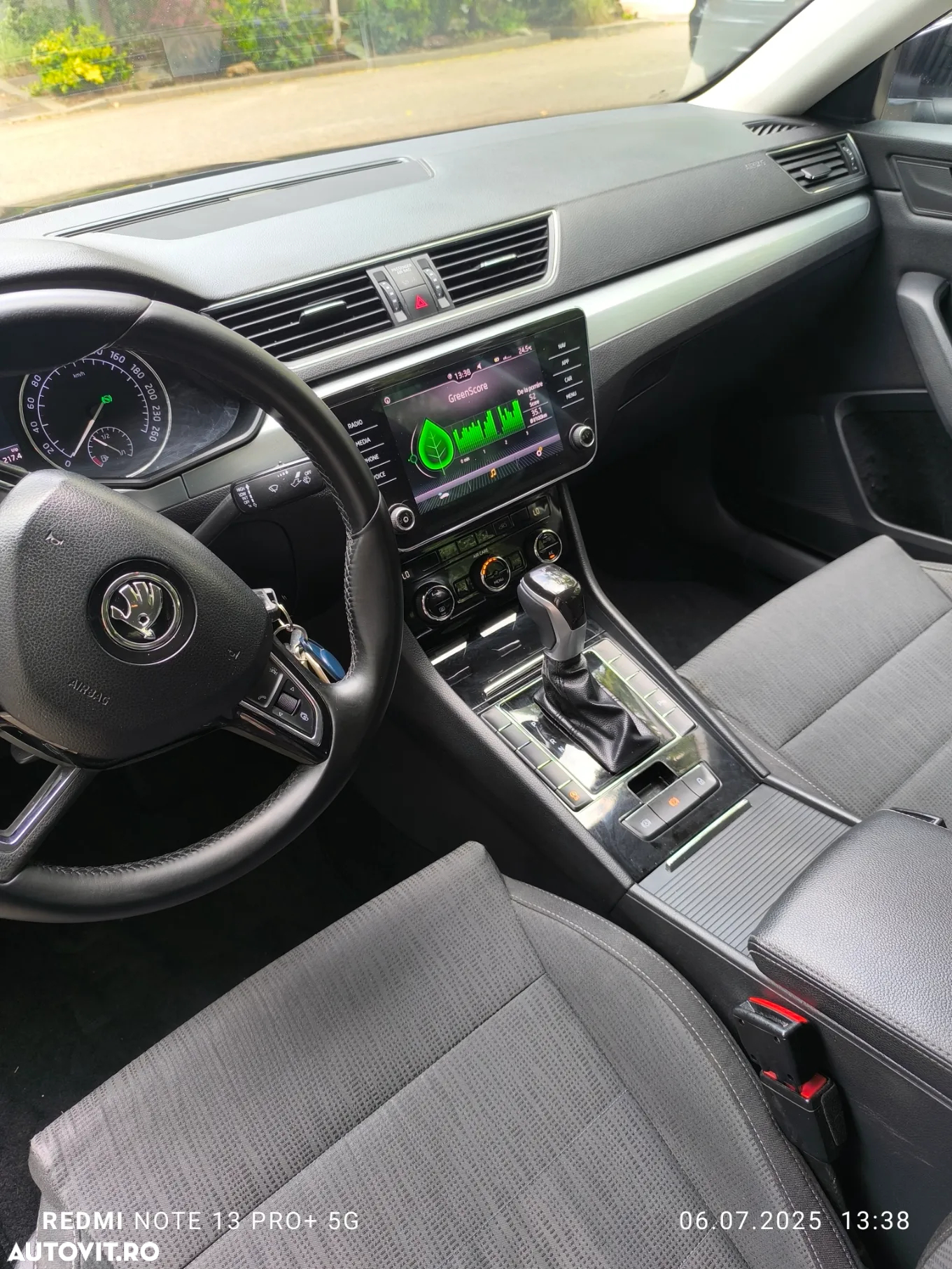 Skoda Superb 2.0 TDI DSG Active - 6