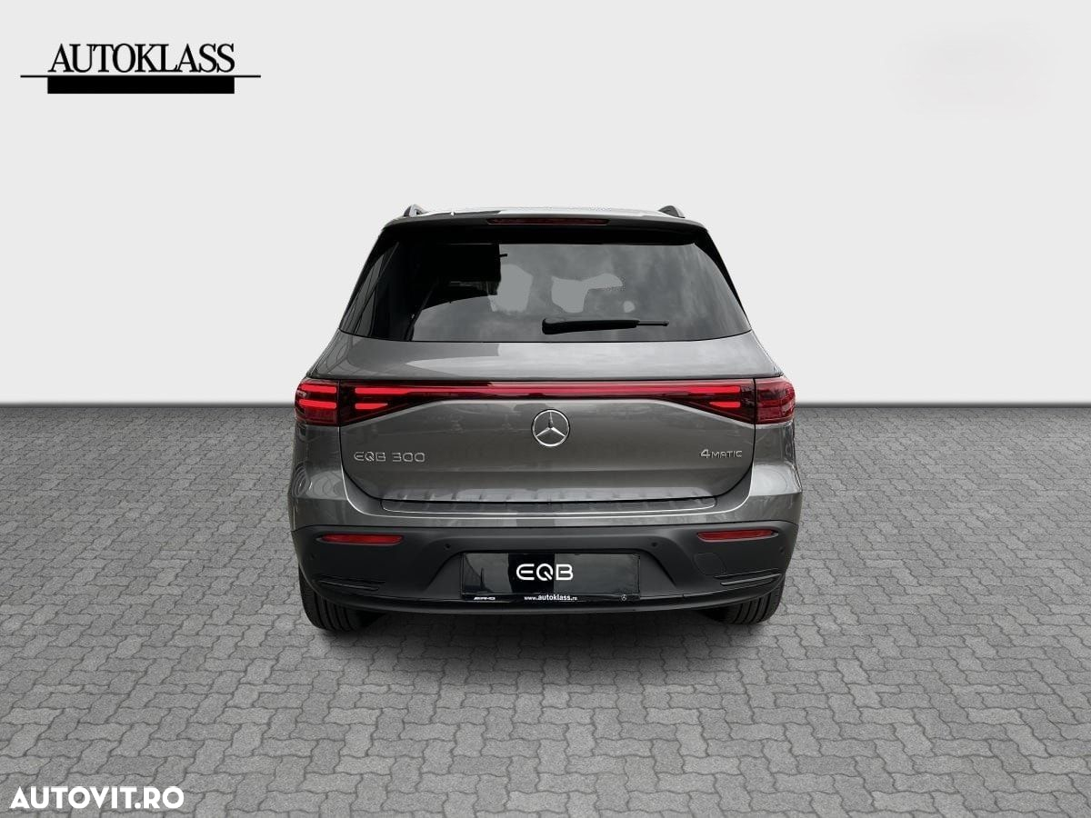 Mercedes-Benz EQB 300 4MATIC - 4