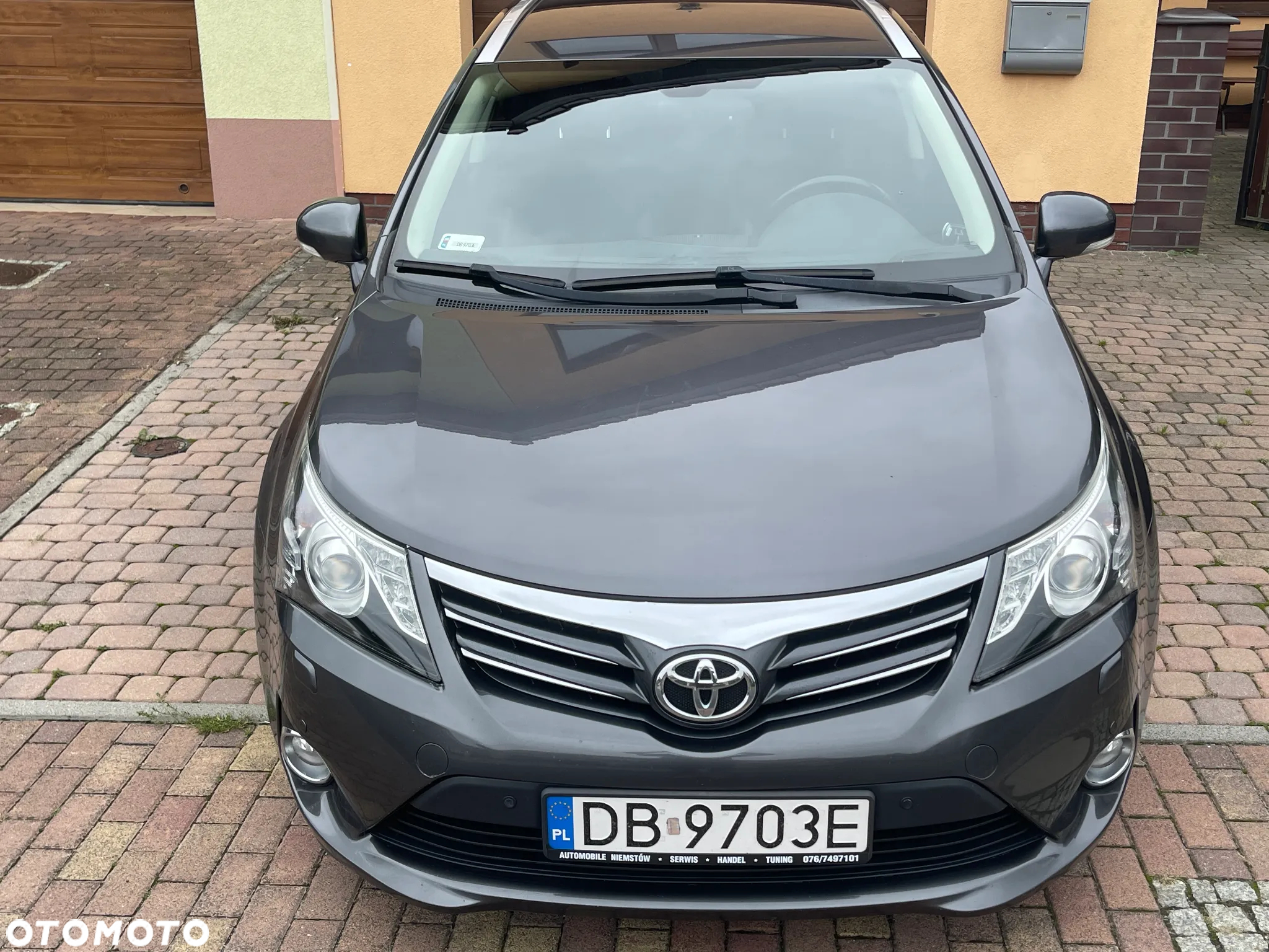 Toyota Avensis 2.0 D-4D Premium - 3