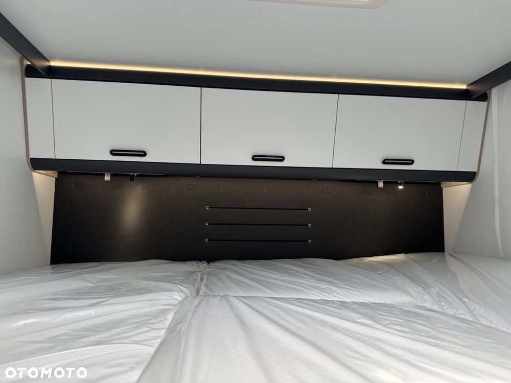 Ford Sunliving A75 SL - 36