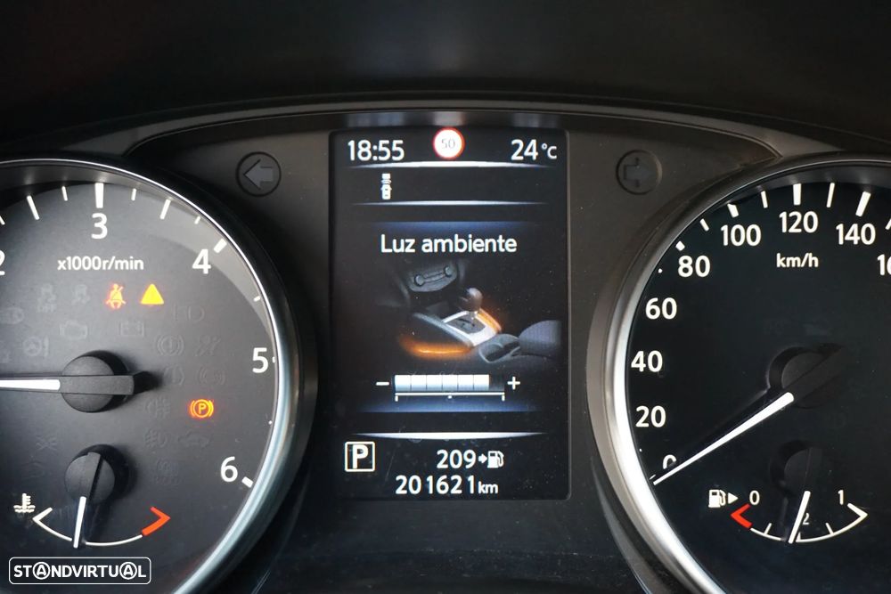 Nissan Qashqai 1.6 dCi N-Connecta 18 Xtronic - 47