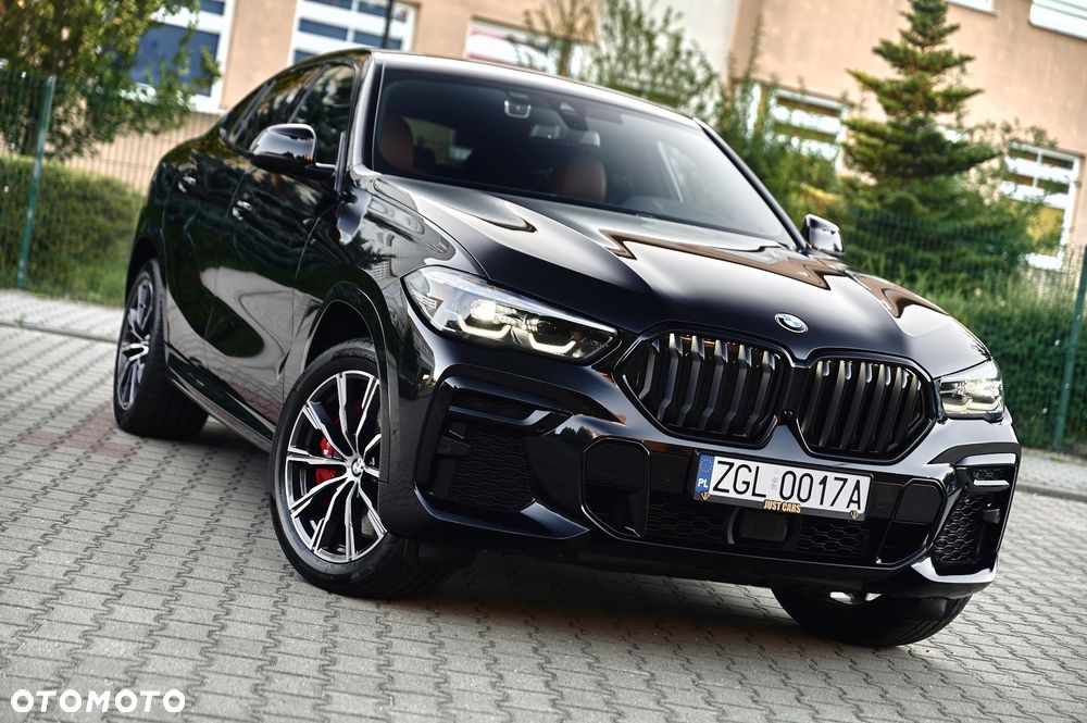 BMW X6 xDrive40d mHEV - 21