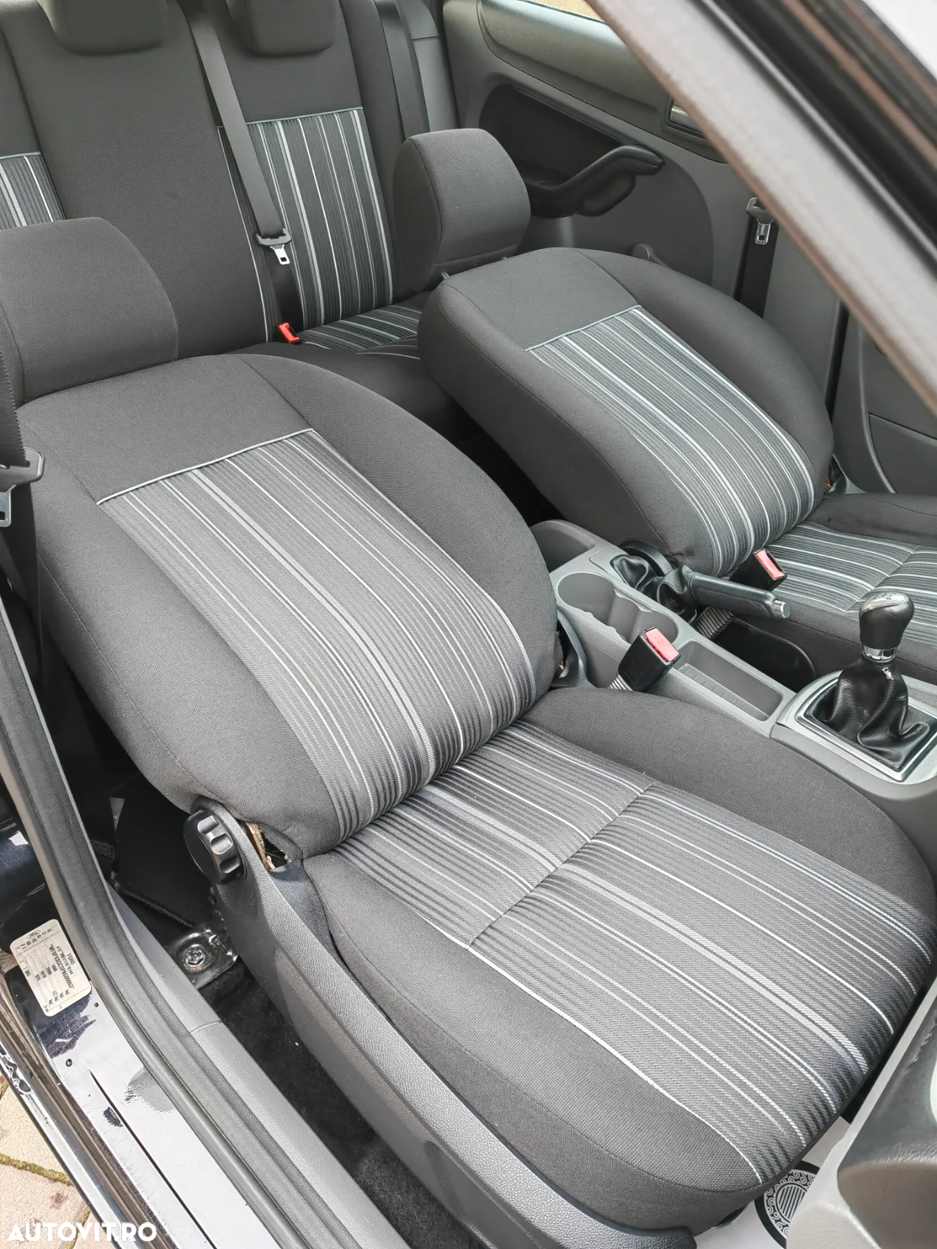 Ford Focus 1.6 TDCi Style - 13