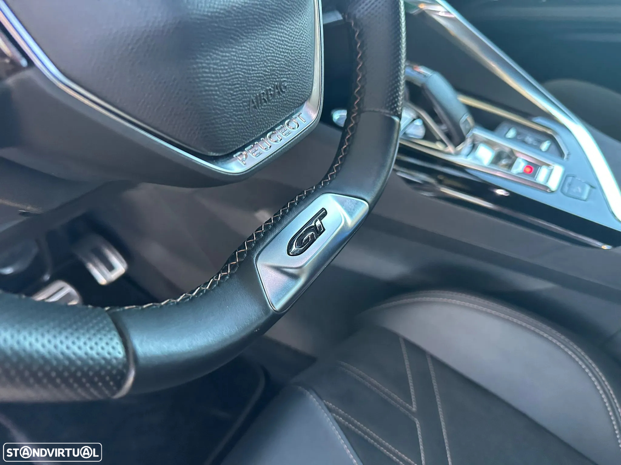 Peugeot 3008 1.2 PureTech GT Pack EAT8 - 19