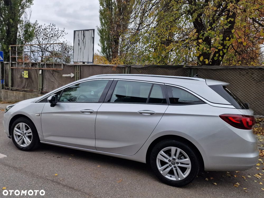 Opel Astra 1.4 Turbo Start/Stop Business - 9