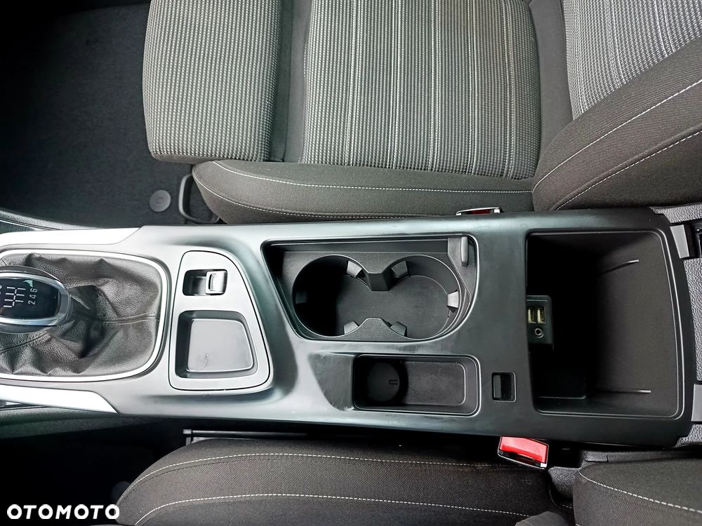 Opel Insignia 2.0 CDTI ecoFLEX - 15