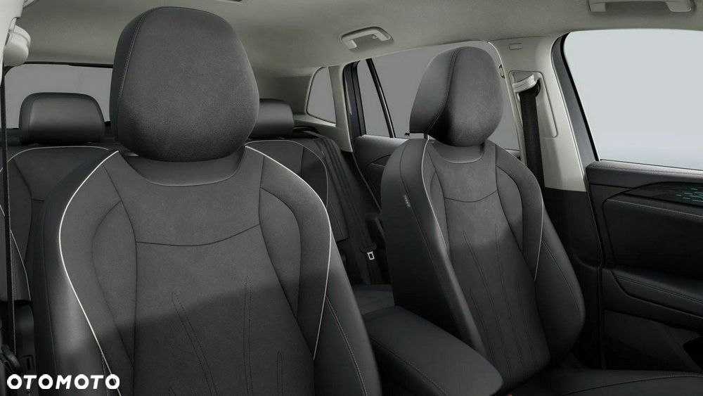 Volkswagen Tiguan - 12