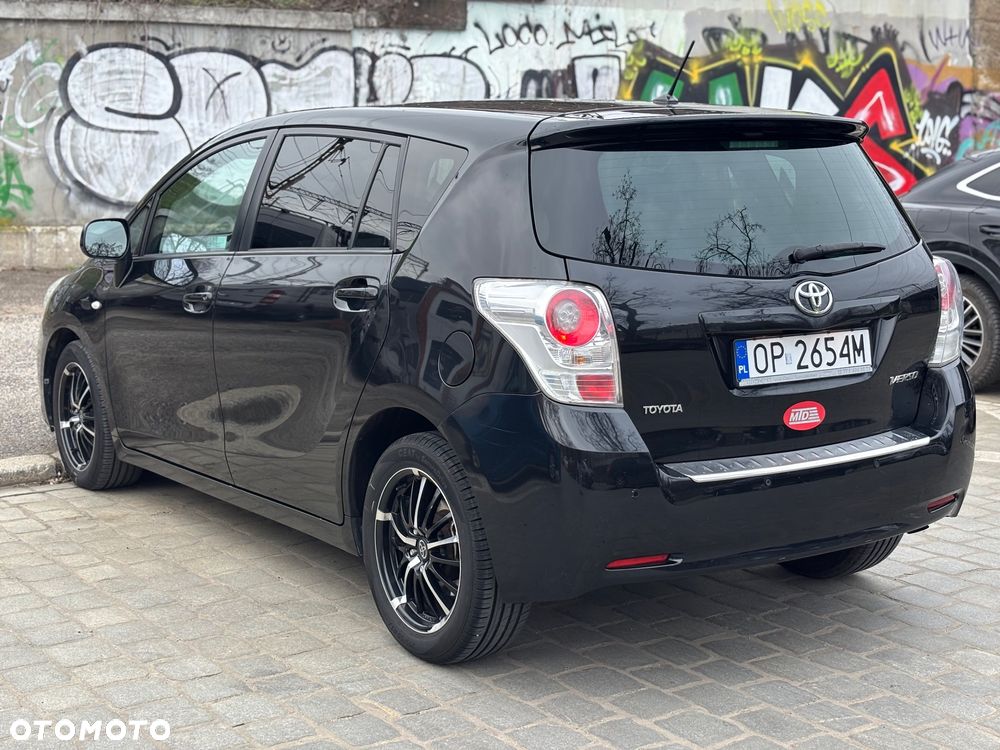 Toyota Verso 2.2 D-CAT Sol Plus 7os - 3