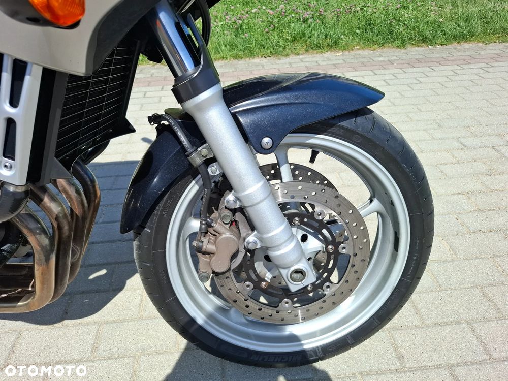 Yamaha FZ6 - 27