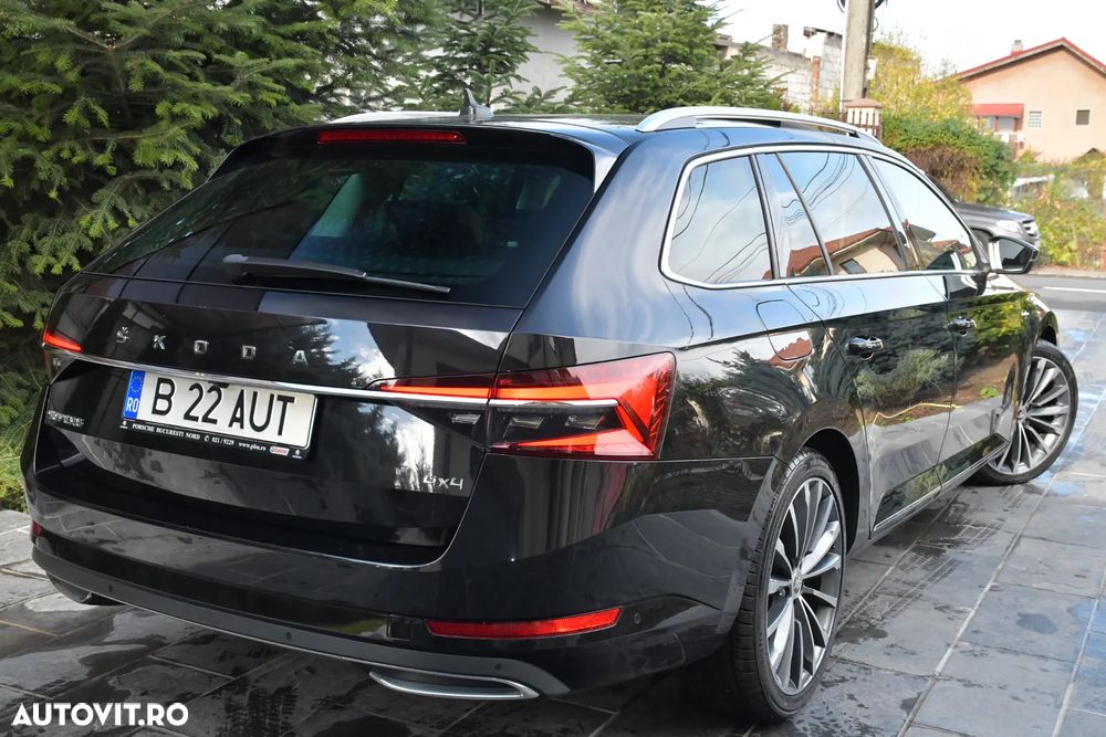 Skoda Superb Combi 2.0 TDI 4X4 DSG Laurin & Klement - 32