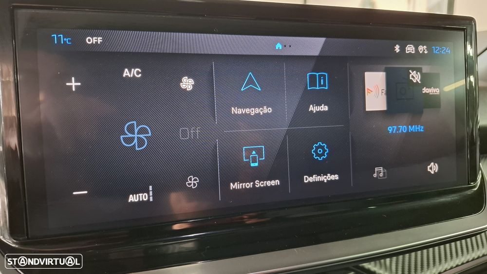 Peugeot 2008 1.2 Hybrid Allure e-DCS6 - 21