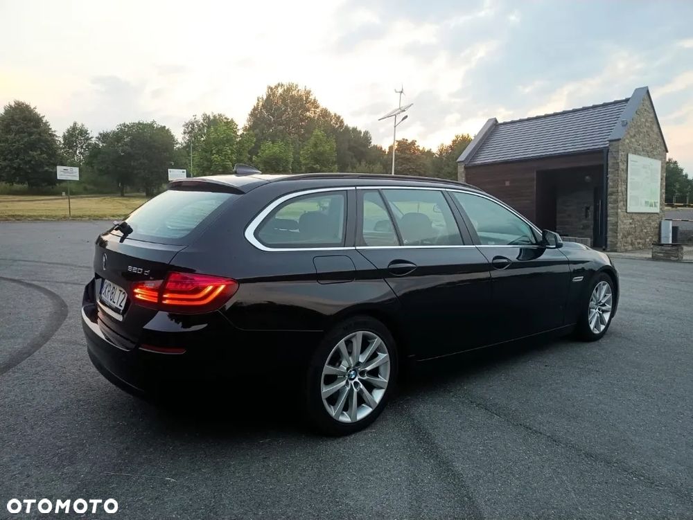 BMW Seria 5 520d - 4