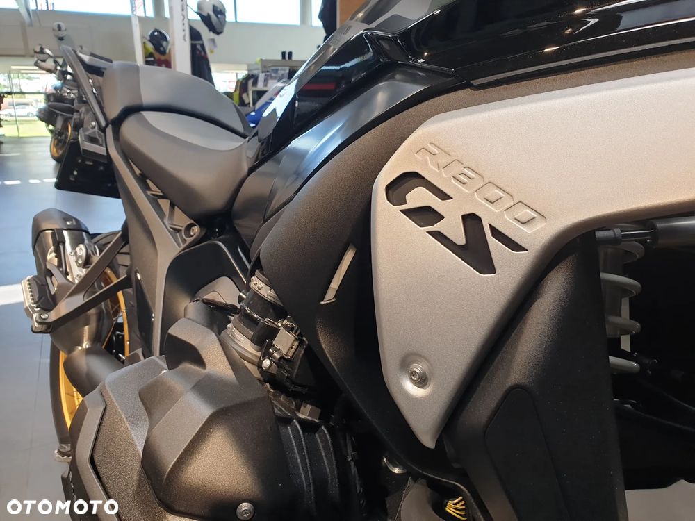 BMW R - 7