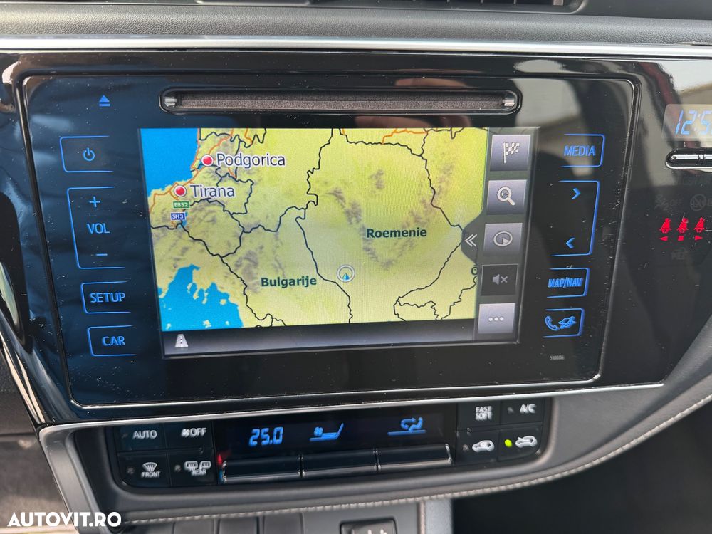 Toyota Auris 1.8 L VVT-i Sol+ - 6