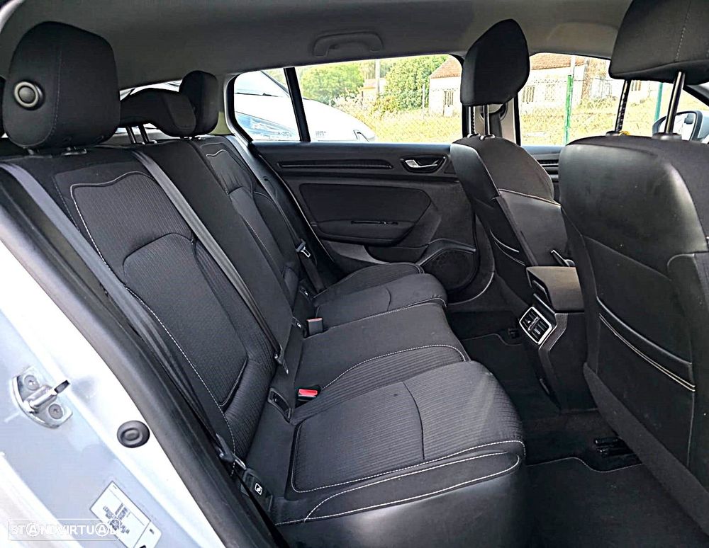 Renault Mégane Sport Tourer 1.5 dCi Zen ECO - 13