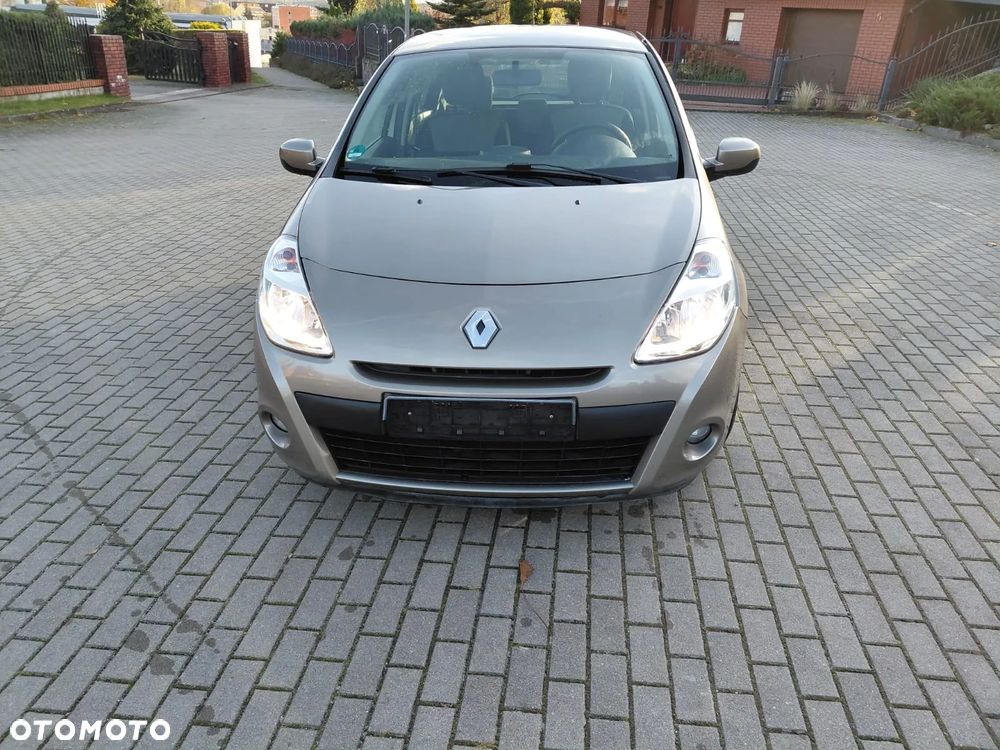Renault Clio 1.2 16V 75 Collection - 5