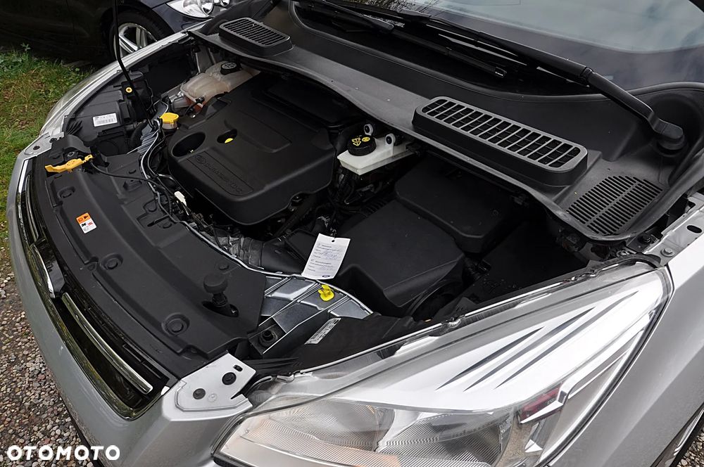 Ford Kuga - 33