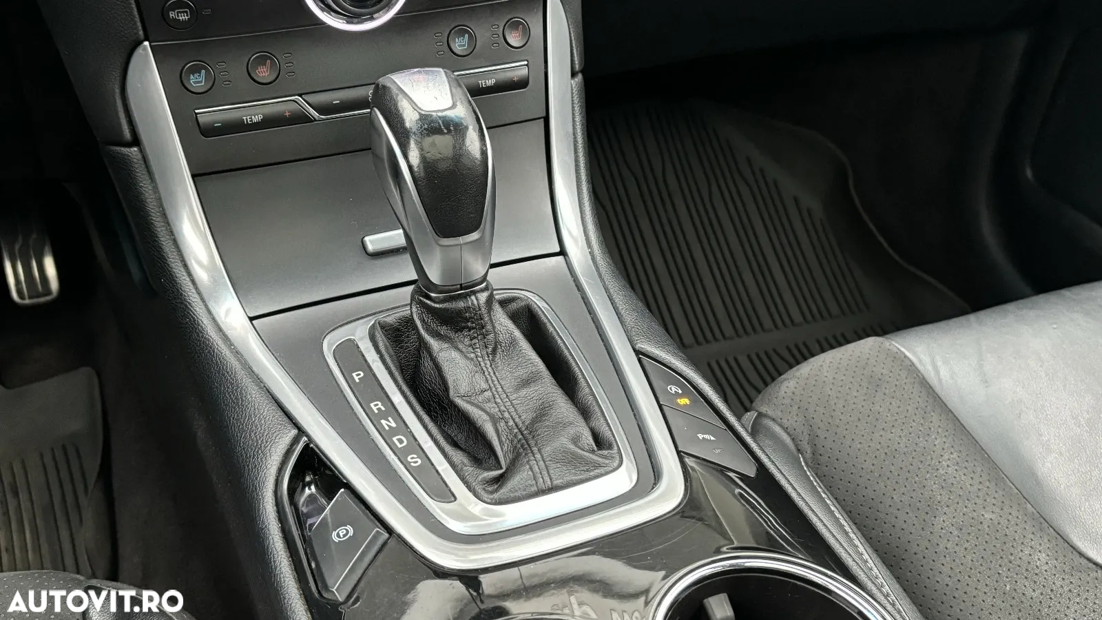 Ford Edge 2.0 TDCi Powershift Sport - 6