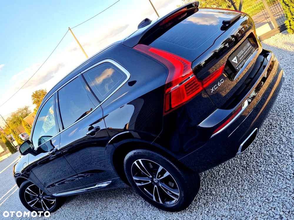 Volvo XC 60 T6 AWD Recharge Geartronic Inscription Expression - 5